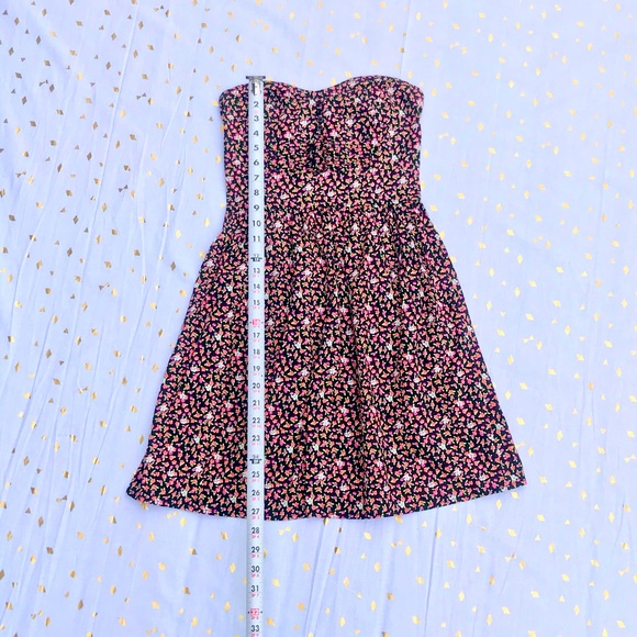 NWOT Black and Floral Strapless Dress S - Picture 13 of 16